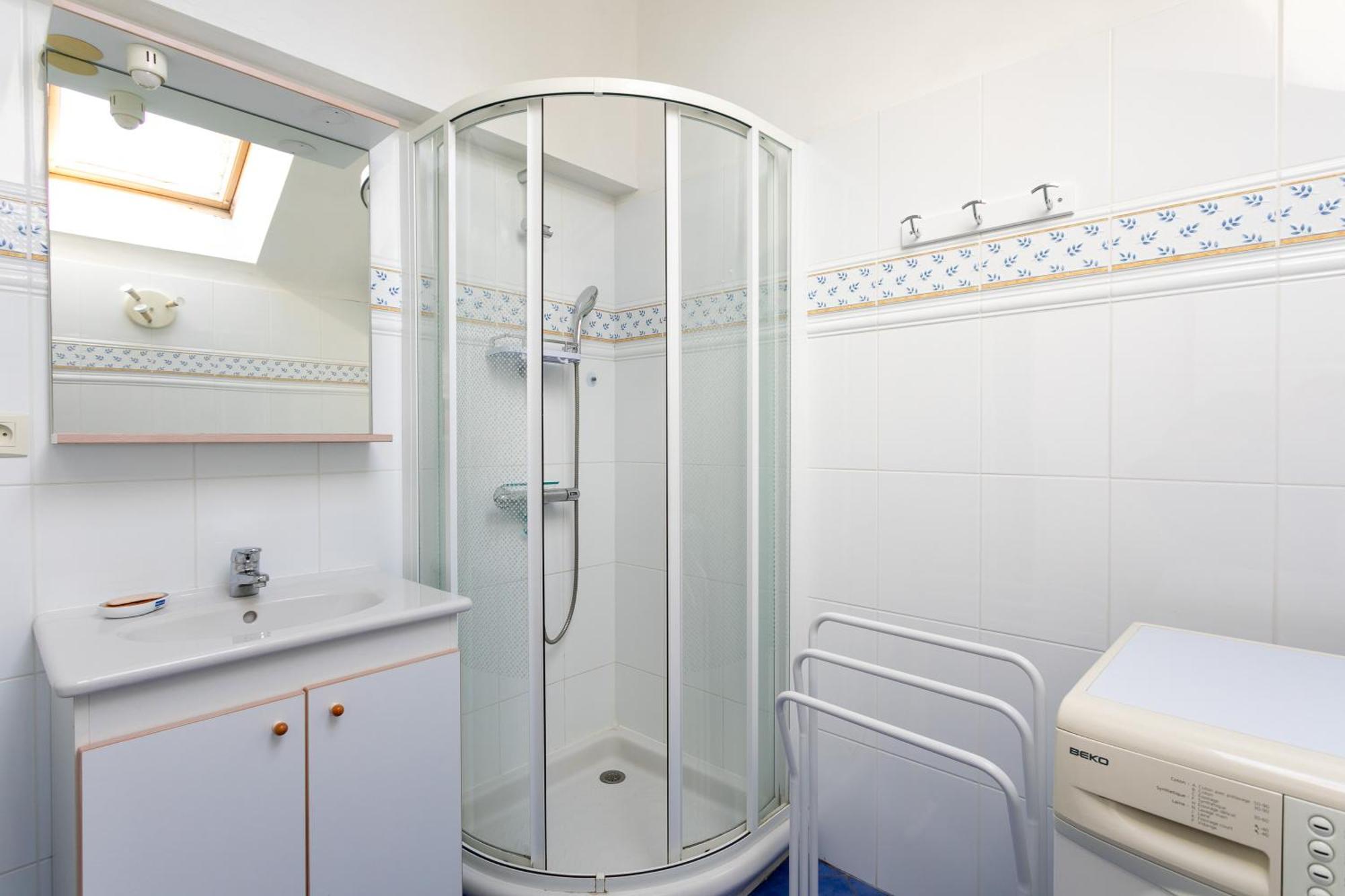 Maison Bleue *